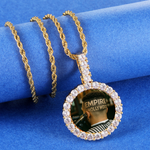 Load image into Gallery viewer, Custom Photo Pendant - Classic Round (Gold)【無料ネックレス付属】