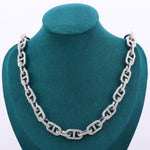 Load image into Gallery viewer, Gucci Cuban Link Chain - 11mm (White Gold)