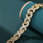 ギャラリービューアに画像を読み込み、Infinity Twist Bracelet - 15mm (18K Gold)