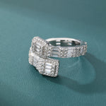 ギャラリービューアに画像を読み込み、Luxe Spiral Ring - 15mm (White Gold)