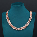 Load image into Gallery viewer, ラッパーネックレスとして人気のMajestic Cuban Chain。HipHopファッションに最適な重厚感と高級感を備えたユニークなデザインのキューバンチェーン。