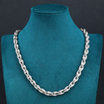 Load image into Gallery viewer, ラッパーネックレスとして人気のRope Chain Necklace。HipHopネックレスやヒップホップネックレスとしても愛されるデザインが特徴のジュエリー。