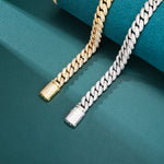 ギャラリービューアに画像を読み込み、Sleek Cuban Chain - 10mm (White Gold)
