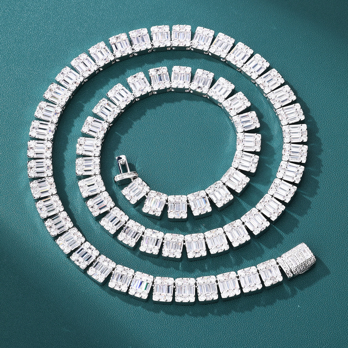 SquareBaguetteTennisChain_Whit