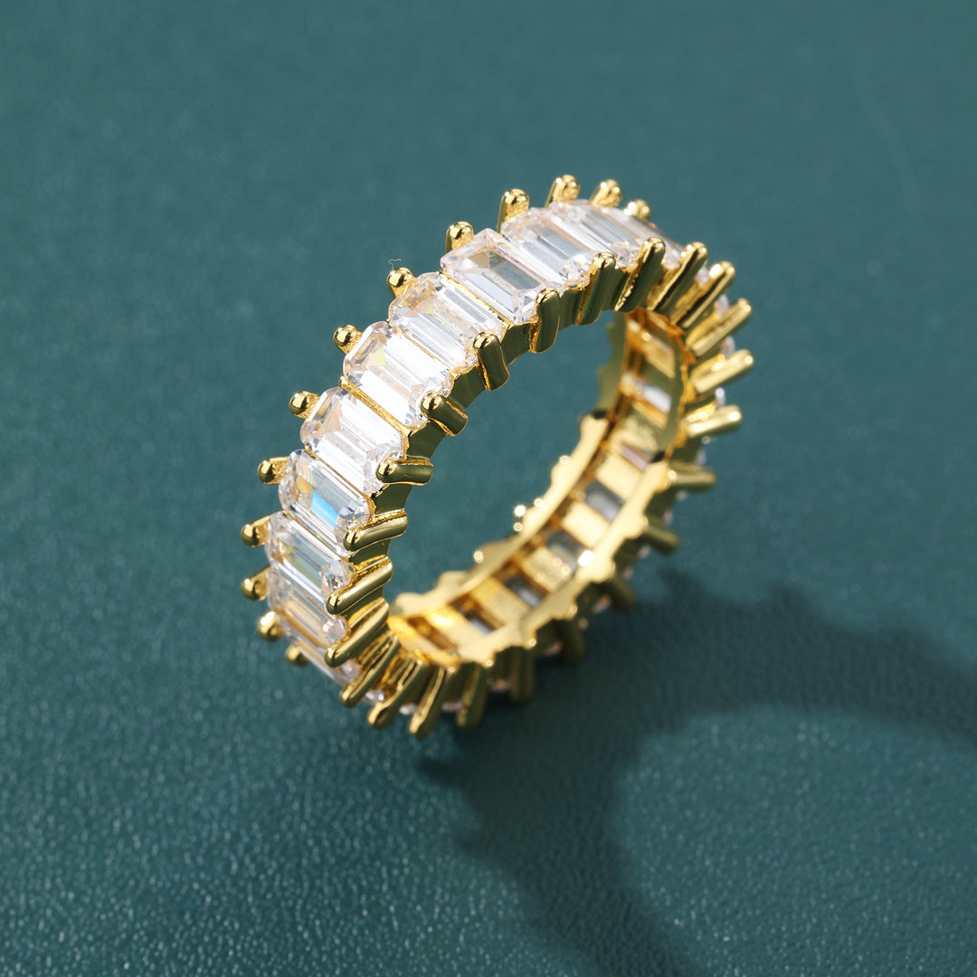 Eternity Baguette Ring (18K Gold)