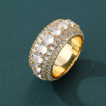 Laden Sie das Bild in den Galerie-Viewer, Eternity Luxe Ring (18 Karat Gold)
