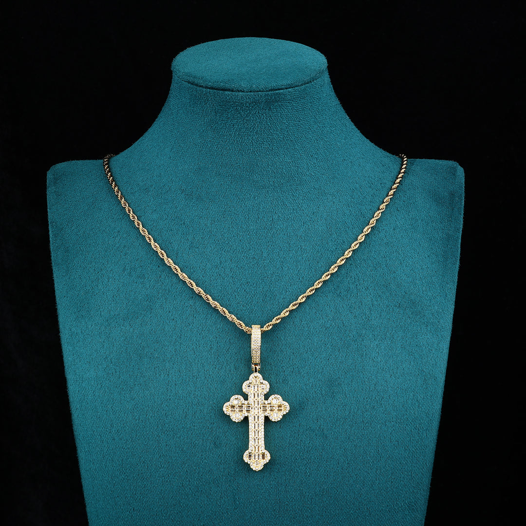 Royal Chapel Cross Pendant - (18K Gold)【無料ネックレス付属】