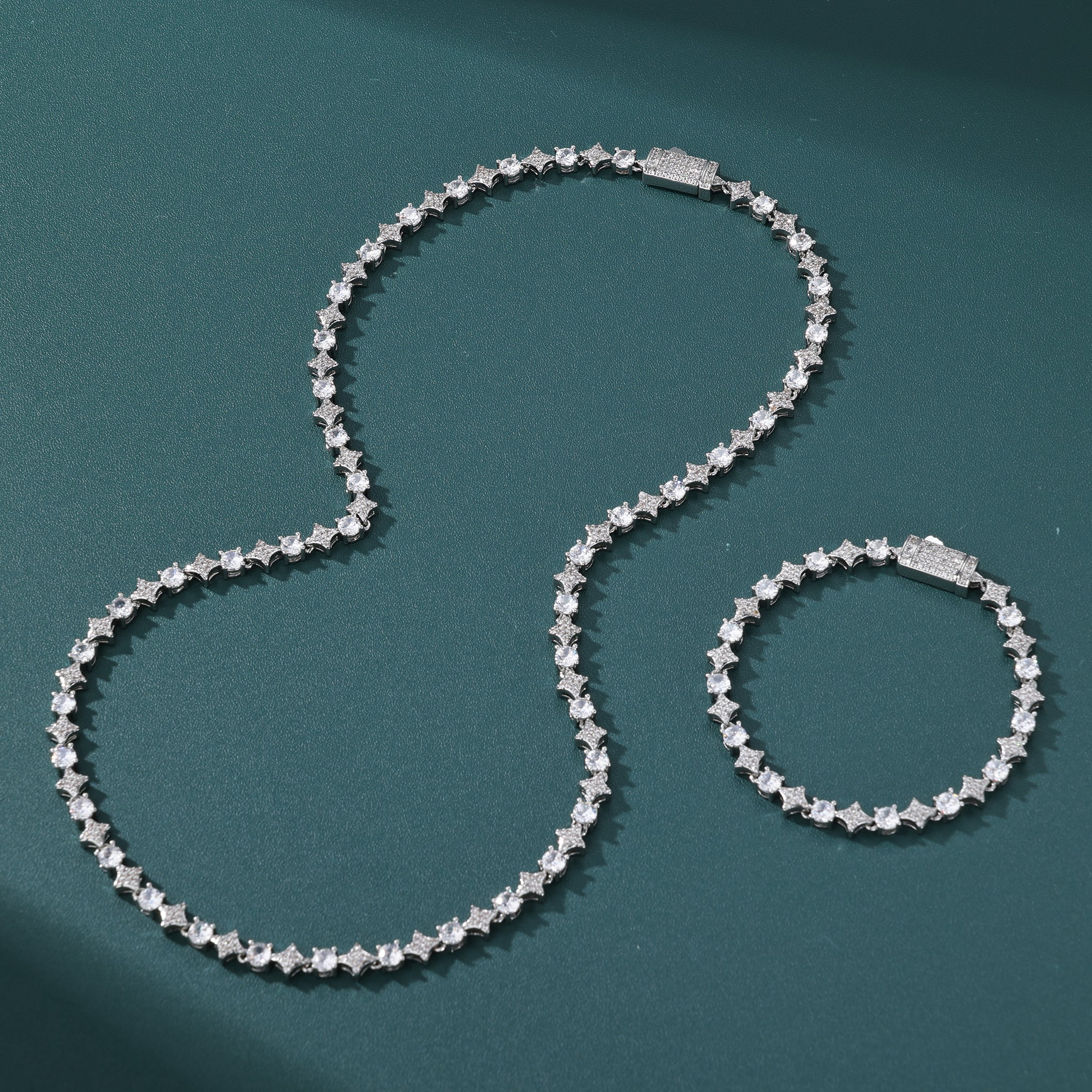 Starlink Cluster Necklace - 6mm (White Gold) – EMPIRE HOLLYWOOD