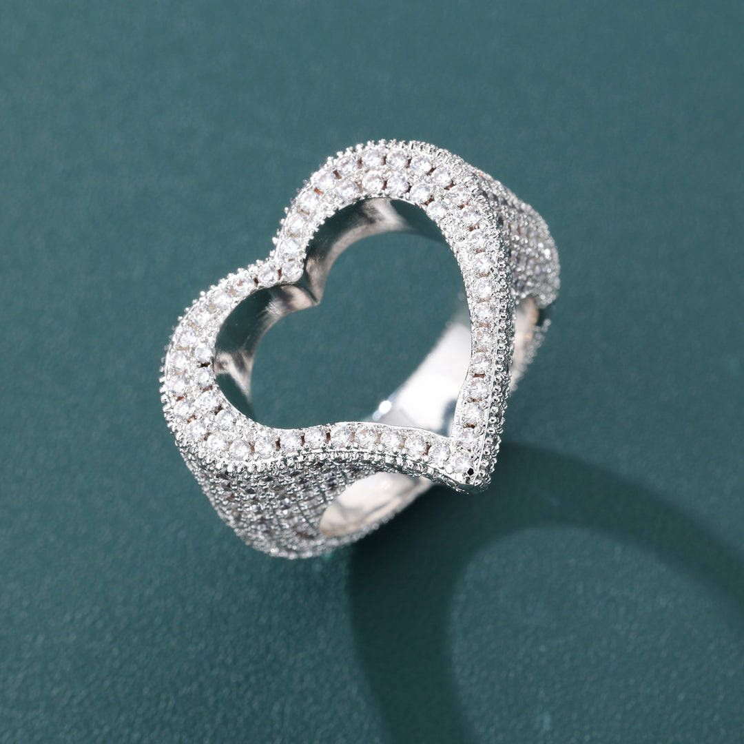 Heart's Embrace Ring - 21mm (White Gold)