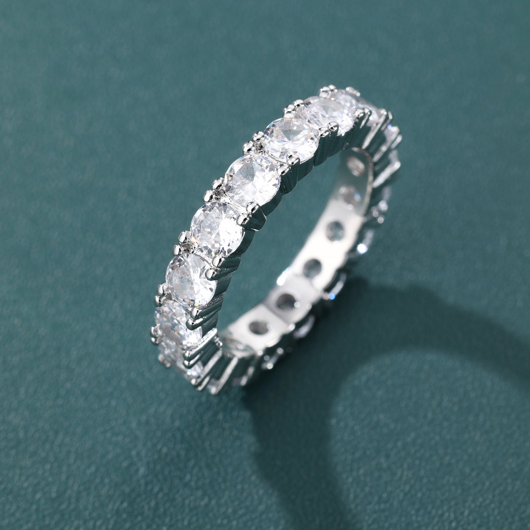 Halo Elegance Ring (White Gold)