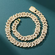 ラッパーネックレスとして人気のMajestic Cuban Chain。HipHopファッションに最適な重厚感と高級感を備えたユニークなデザインのキューバンチェーン。