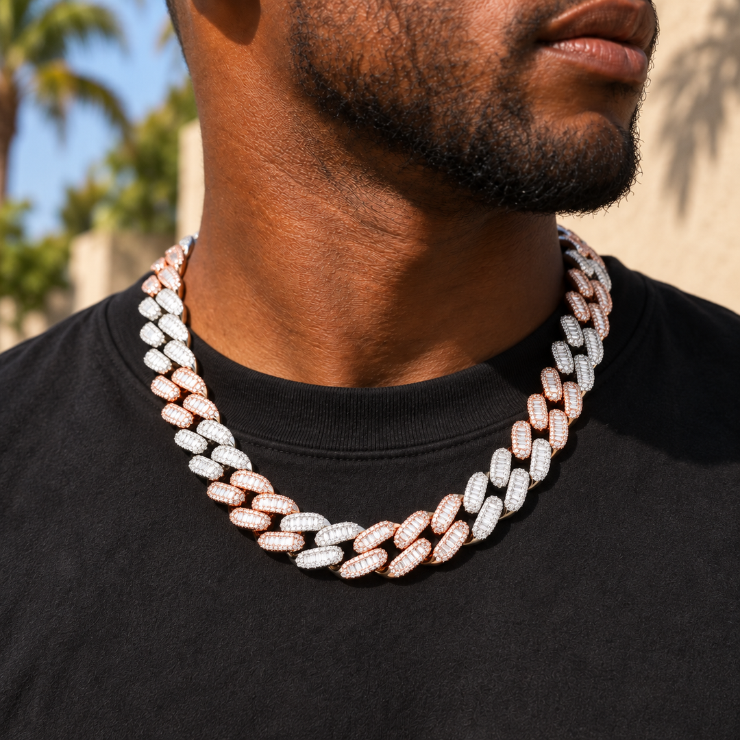 Duality Cuban Chain - 15mm (White Gold × Rose Gold)の着用イメージ（AI生成・長さ55cmを想定）