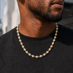 ギャラリービューアに画像を読み込み、Moissanite × 925 Silver 幅6mm Iced Ball Chain Goldの着用イメージ（AI生成・長さ55cmを想定）